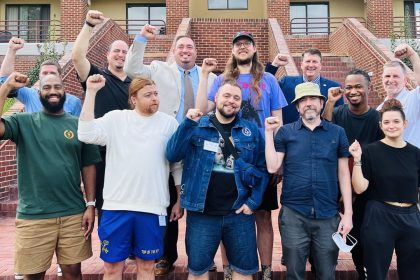 IAM CORE Members First US Apple Store to Unionize