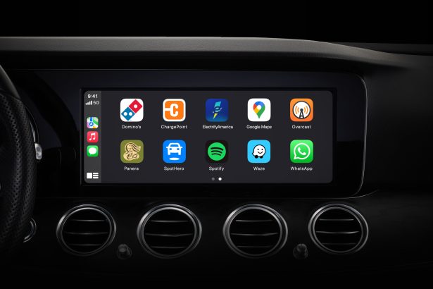 Apple CarPlay