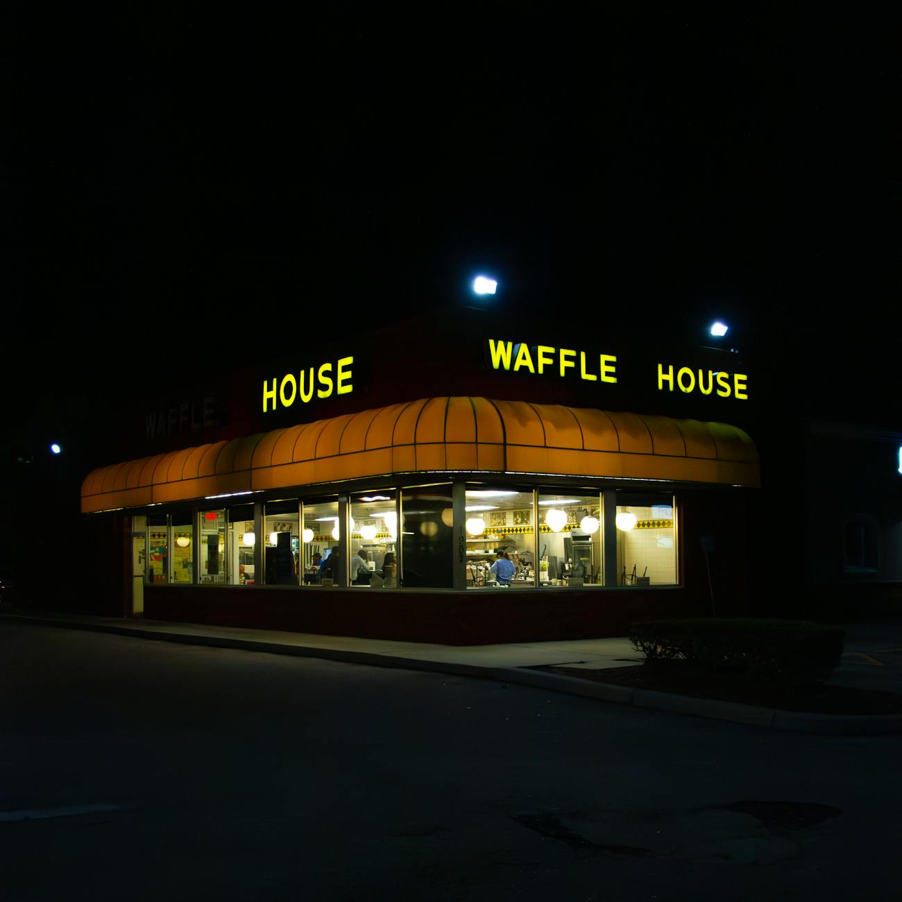 waffle house restaurant building at night